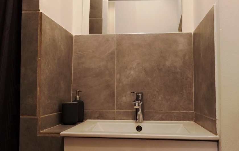 Location de vacances - Appartement à Dijon - Salle d'eau