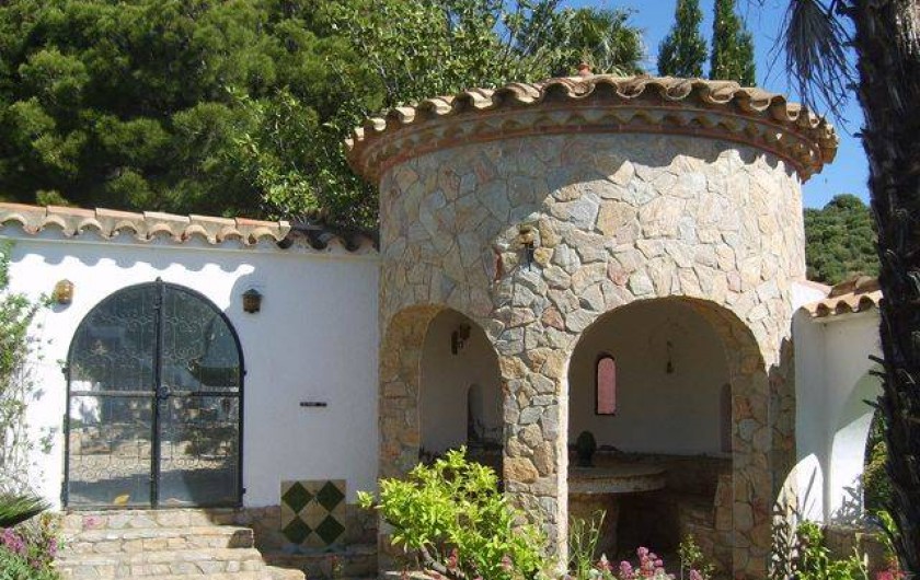 Location de vacances - Appartement à Llançà - jardin "patio"