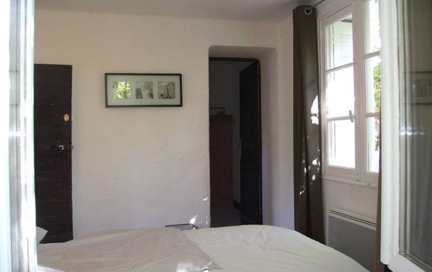 Location de vacances - Villa à Forcalquier - Chambre à coucher dans la maisonnette