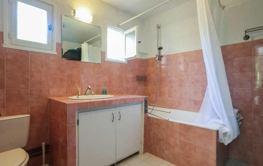 Location de vacances - Villa à Forcalquier - Salle de bain