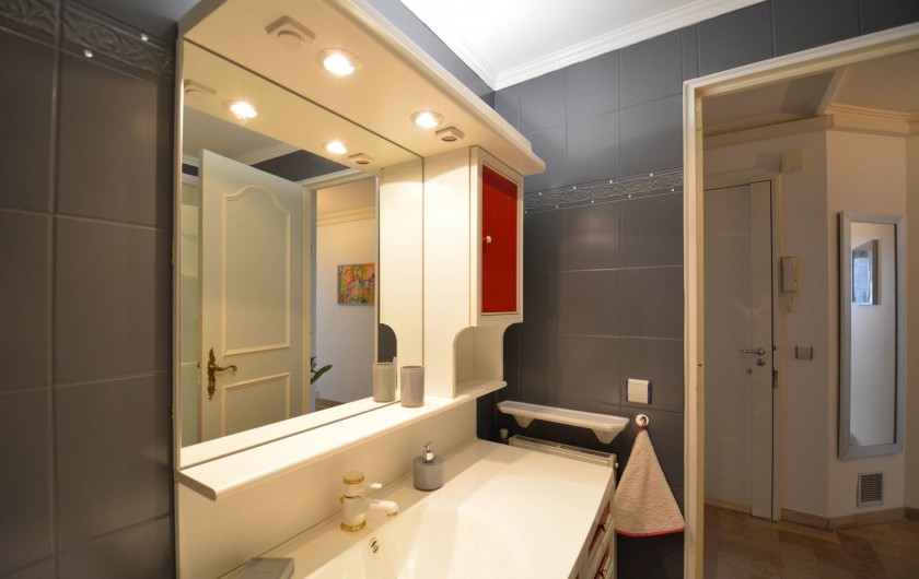 Location de vacances - Appartement à Cannes - Salle d'eau, Douche 110 x 80