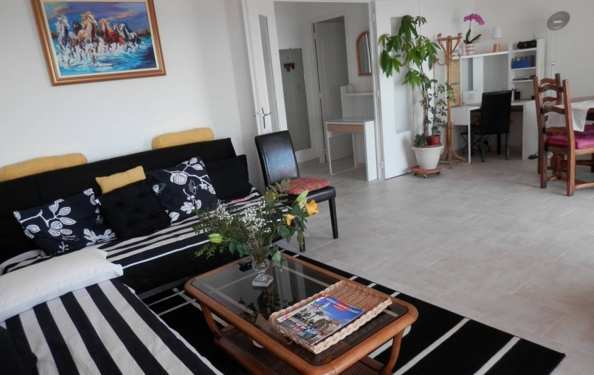 Location de vacances - Appartement à Bandol - Séjour salon  appartement N1