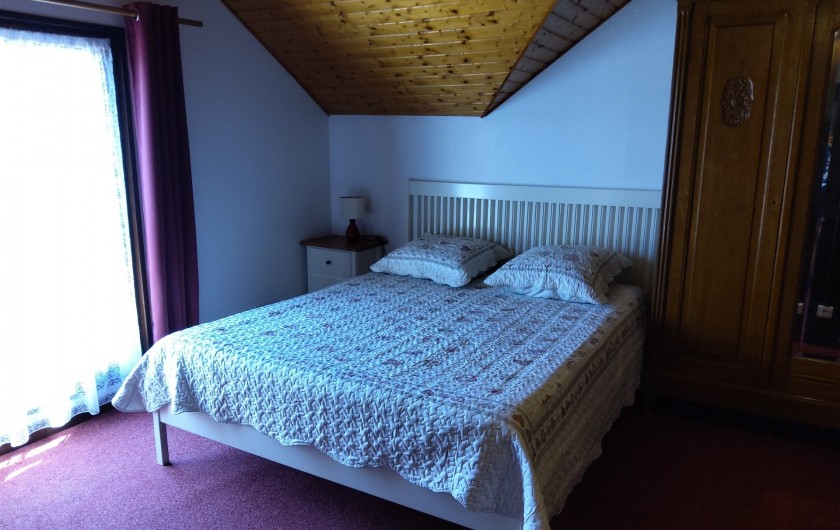 Location de vacances - Gîte à Bussang - Grand Appartement - Grande chambre