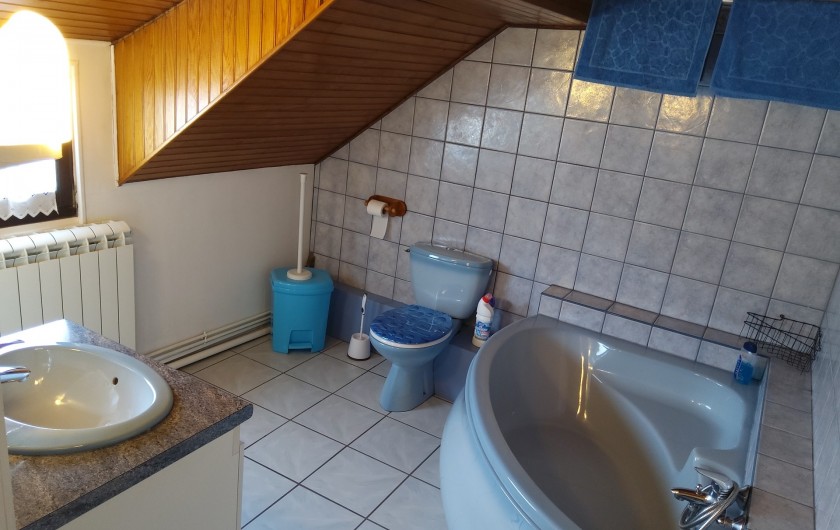 Location de vacances - Gîte à Bussang - Grand Appartement - Salle de bains
