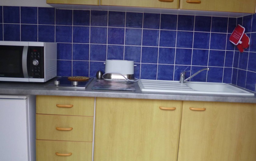 Location de vacances - Studio à Berck - Plaque vitro Cafetière Bouilloire Grille-pain