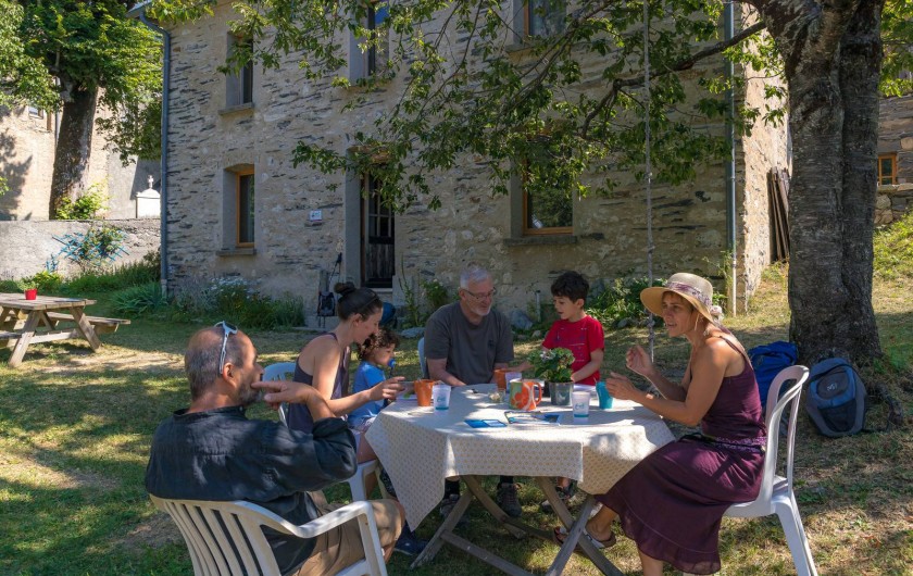 Location de vacances - Gîte à Ornon - Sur la terrasse
