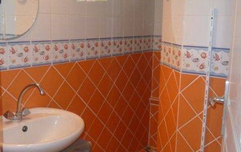 Location de vacances - Villa à Sainte-Luce - salle d eau