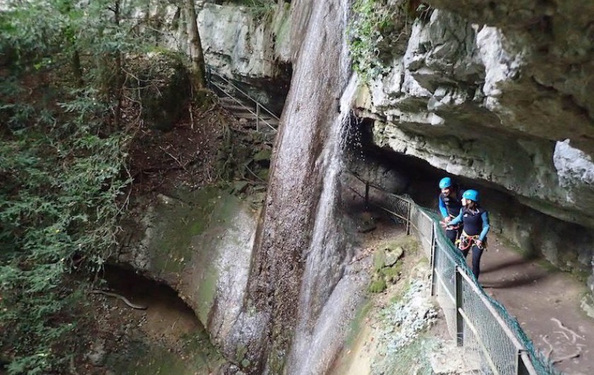 Location de vacances - Appartement à Faverges - La cascade d'Angon