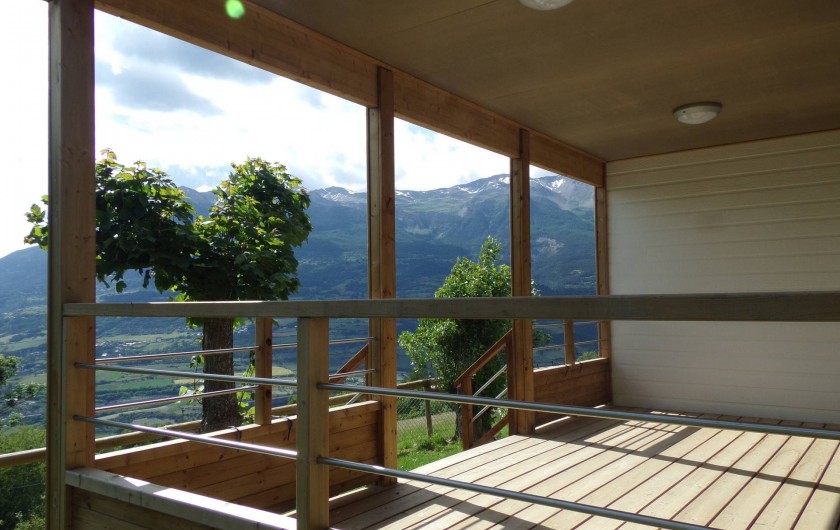 Location de vacances - Chalet à Saint-André-d'Embrun - Chalet " L'éterlou" : terrasse