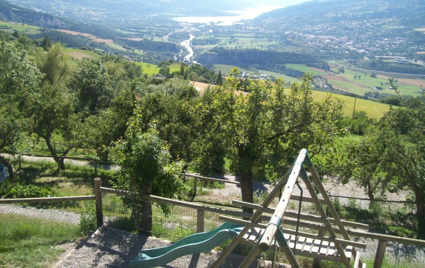 Location de vacances - Chalet à Saint-André-d'Embrun - Aire de jeux