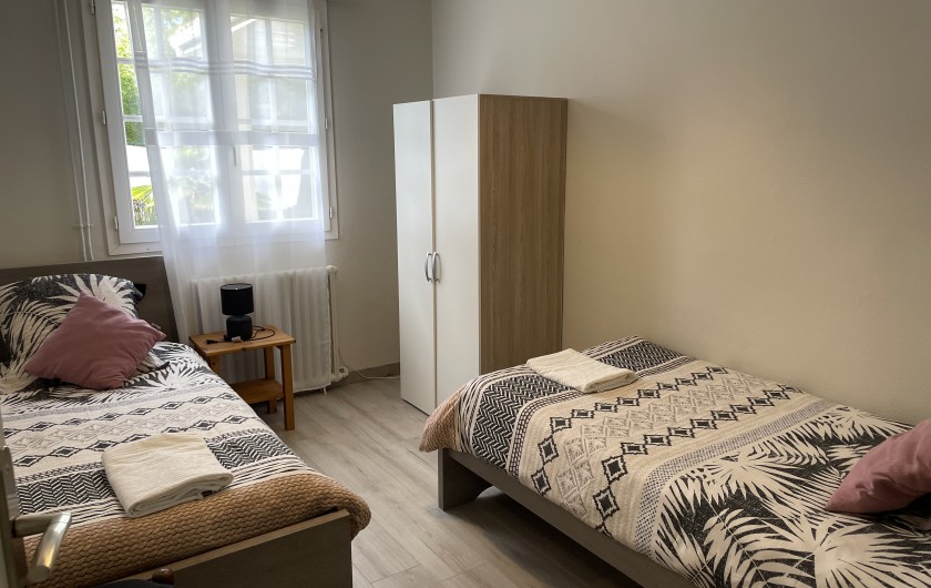 Location de vacances - Villa à Montpon-Ménestérol - CHAMBRE