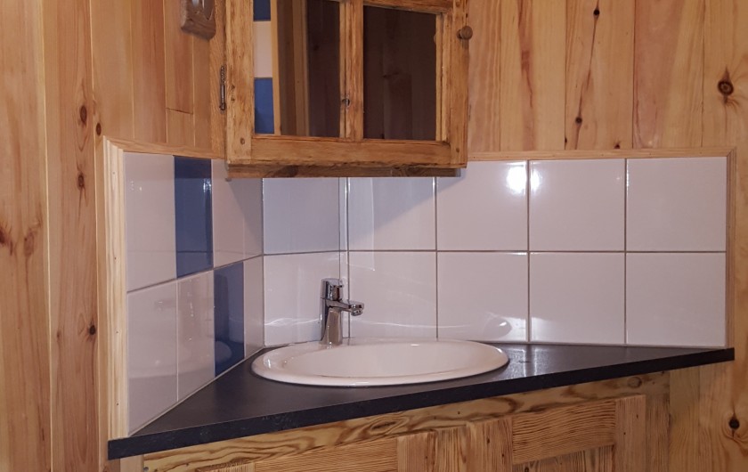 Location de vacances - Gîte à La Panouse - Salle d'eau PG