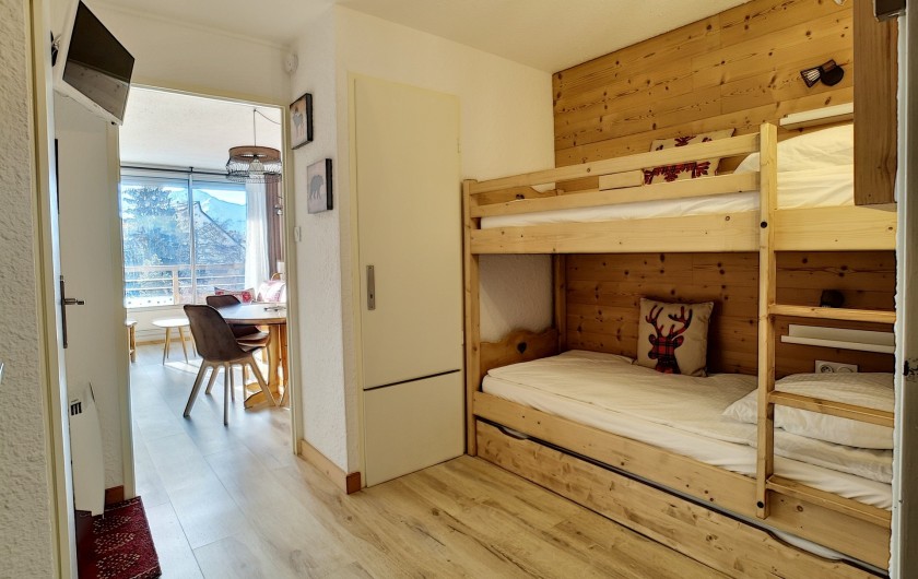 Location de vacances - Appartement à Les Deux Alpes - Coin montagne séparé avec TV