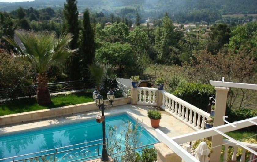 Location de vacances - Villa à La Bastide-des-Jourdans