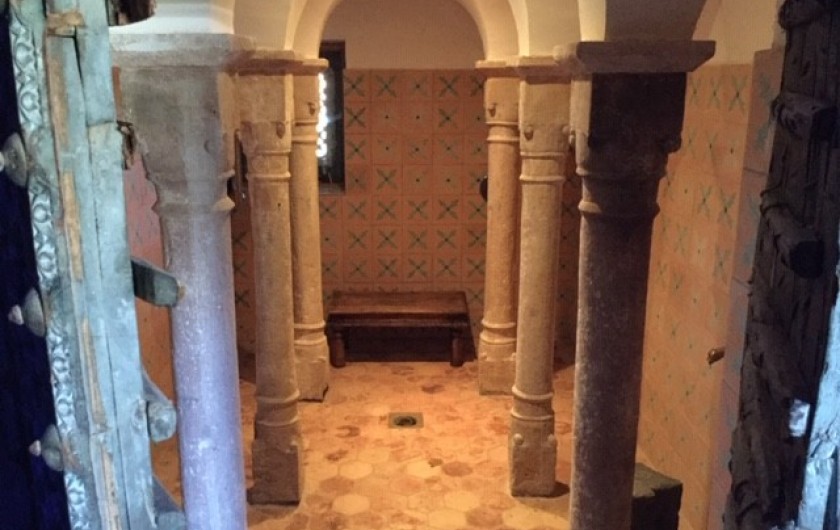 Location de vacances - Appartement à Trézioux - hammam disponible à partir du 30 juin 2020. 20 euros la scéance