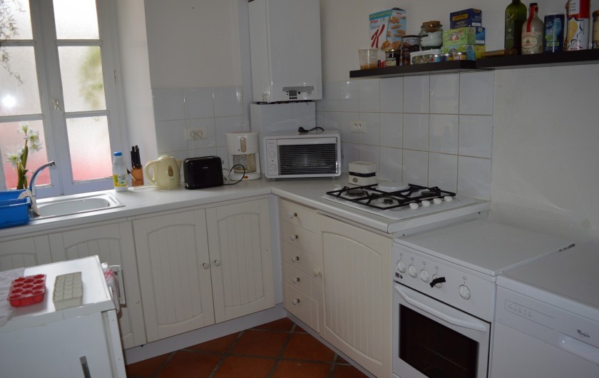 Location de vacances - Appartement à Trézioux - cuisine