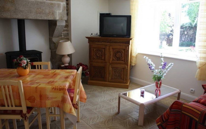 Location de vacances - Gîte à Saint-Pol-de-Léon - Séjour/salle-à-manger