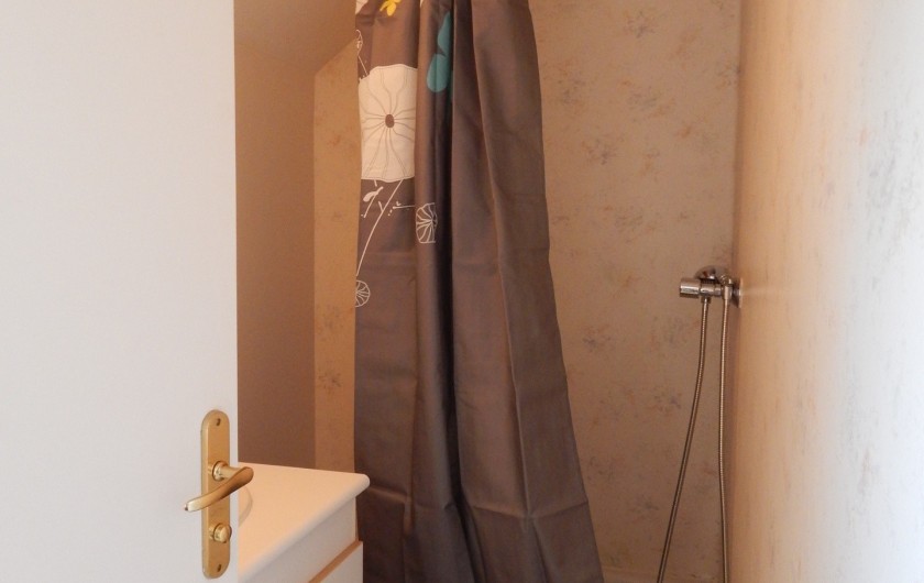 Location de vacances - Appartement à Loudenvielle - Salle de douche
