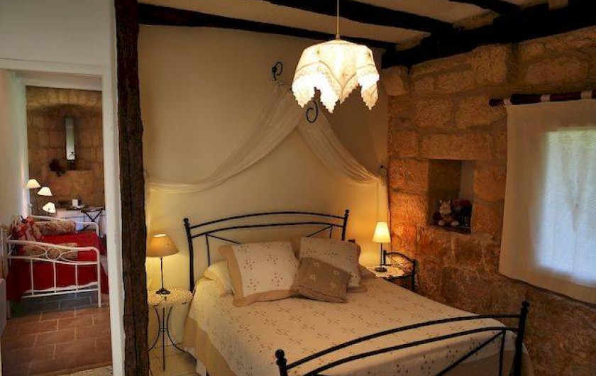 Location de vacances - Chambre d'hôtes à Valojoulx - chambre TEMPLERIE, coté parents