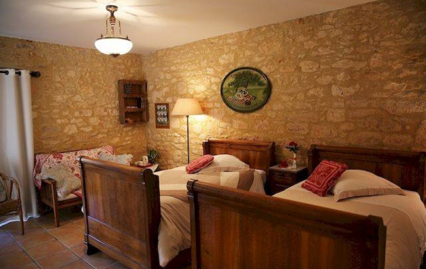 Location de vacances - Chambre d'hôtes à Valojoulx - chambre LES COQUELICOTS