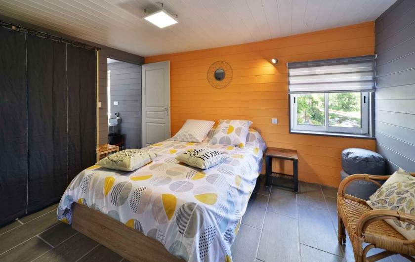 Location de vacances - Gîte à La Salvetat-Peyralès - Gîte 2 - Chambre 1