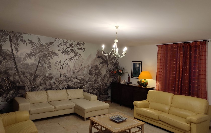 Location de vacances - Gîte à Saint-Médard-d'Excideuil - Séjour La Girouette