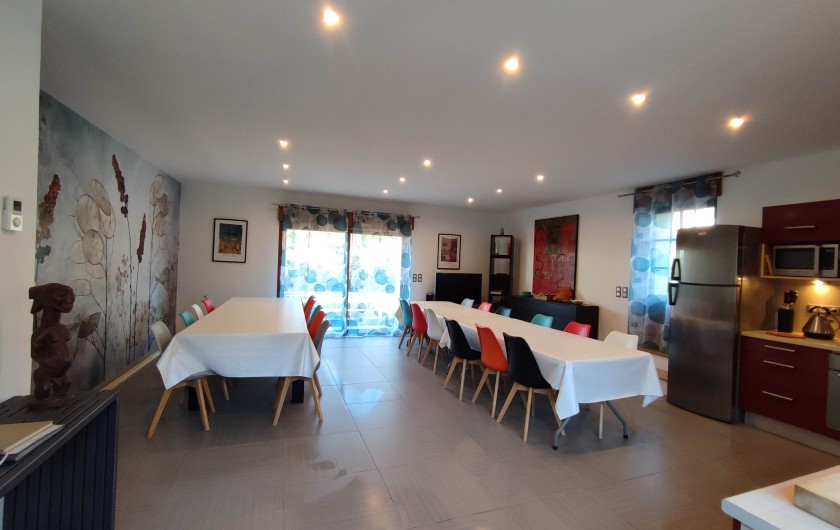 Location de vacances - Gîte à Saint-Médard-d'Excideuil - Grande salle à manger Les Figuiers