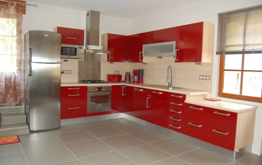 Location de vacances - Gîte à Saint-Médard-d'Excideuil - Coin cuisine gîte Les Figuiers