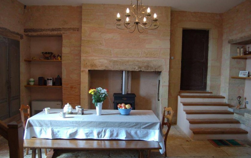Location de vacances - Gîte à Saint-Médard-d'Excideuil - Petite salle à manger La Girouette