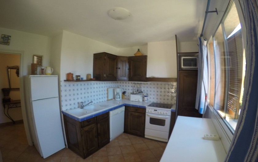 Location de vacances - Villa à Cavalaire-sur-Mer - 1er : cuisine