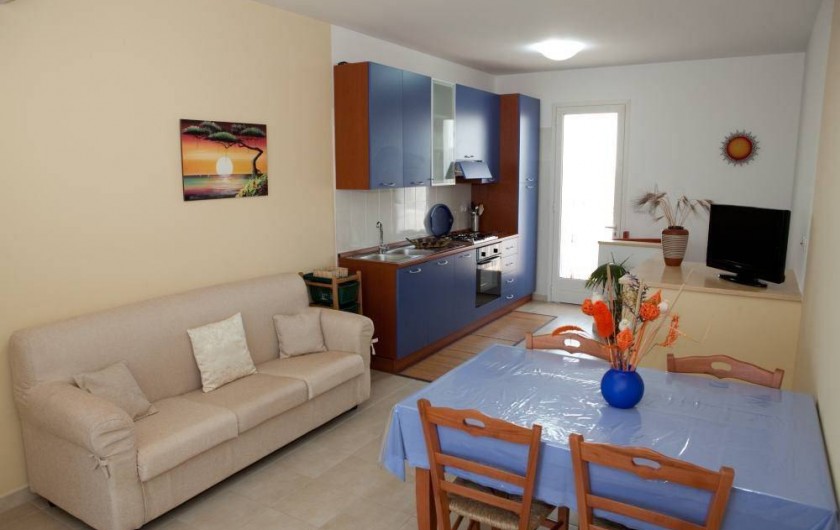 Location de vacances - Appartement à Torre Pali - cuisine ouverte/ salon