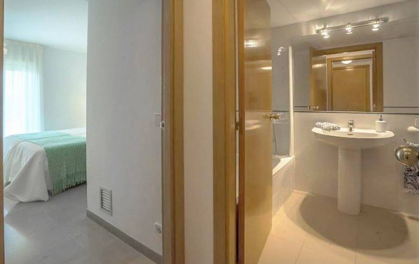 Location de vacances - Appartement à Sant Antoni de Calonge - salle de bain extra