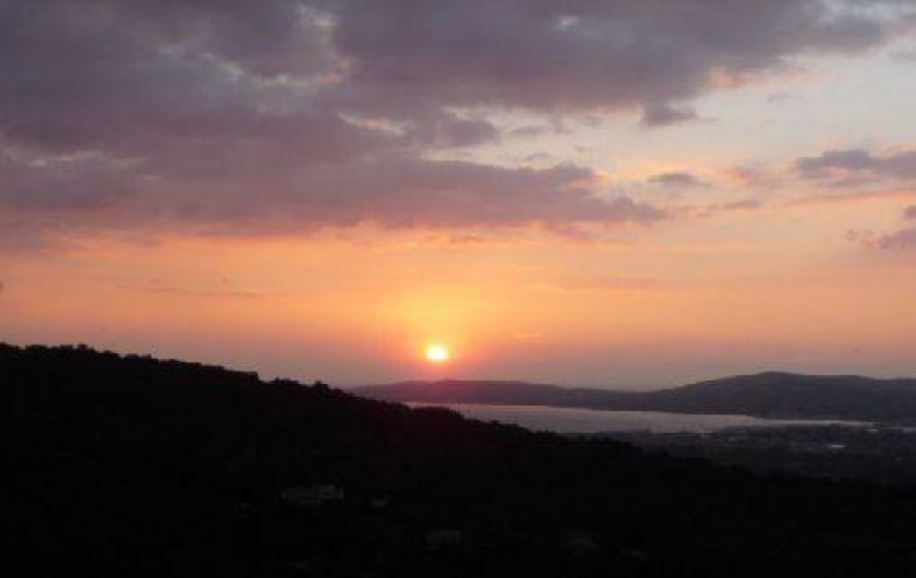 Location de vacances - Appartement à Grimaud