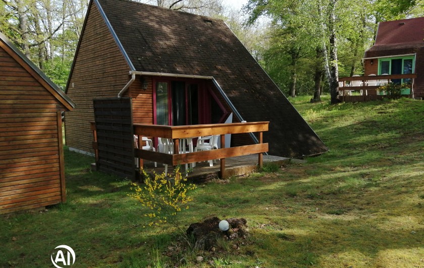 Location de vacances - Chalet à Champagnat - Chalet simple pour 5 personnes, non mitoyen. 77€ nuitée 470€ semaine