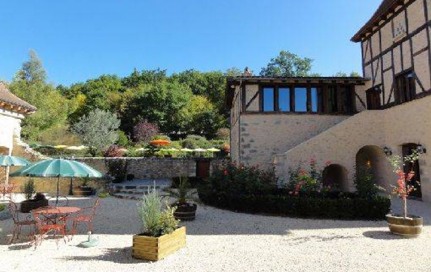Location de vacances - Chambre d'hôtes à Saint-Pierre de Caubel - La cour