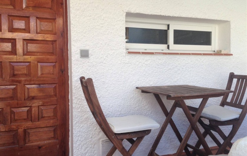 Location de vacances - Appartement à Santa Eulària des Riu - PORCHE ENTRADA