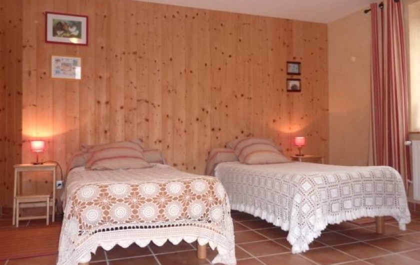 Location de vacances - Chambre d'hôtes à Saint-Laurent-d'Oingt - Chambre Sillon