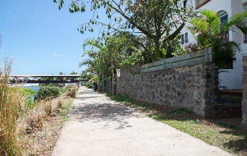 Location de vacances - Appartement à Saint-Gilles les Bains