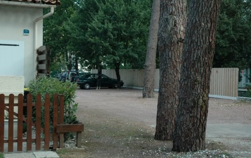 Location de vacances - Maison - Villa à Ronce les Bains - L'entrée du parking privé de la résidence