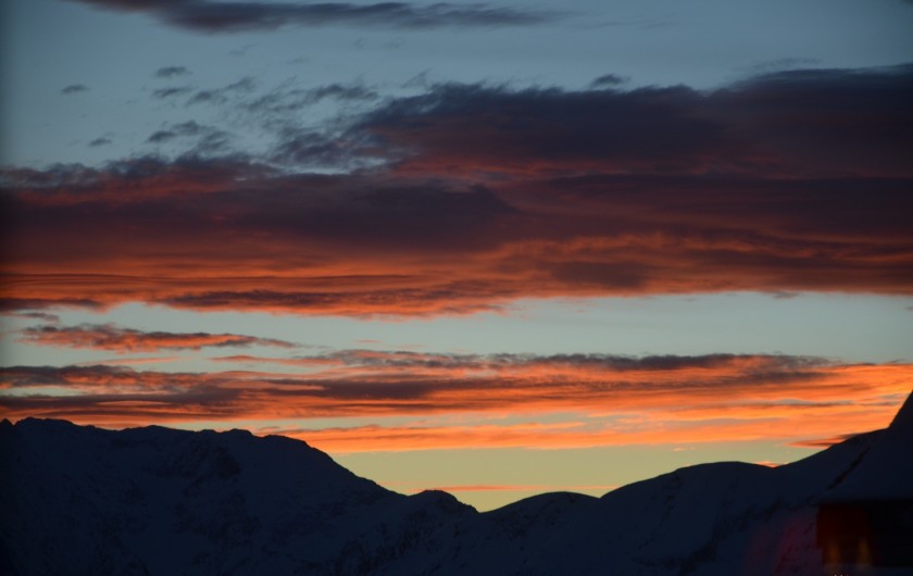 Location de vacances - Studio à L'Alpe d'Huez - ciel somptueux !