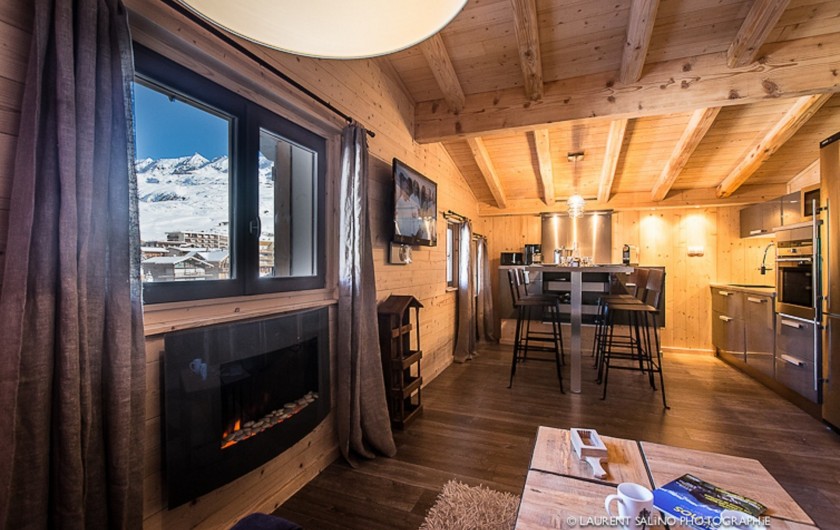 Location de vacances - Studio à L'Alpe d'Huez - Vue sur le séjour