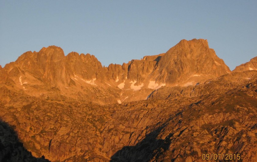 Location de vacances - Appartement à Luz-Saint-Sauveur - Coucher de soleil sur le Néouvielle