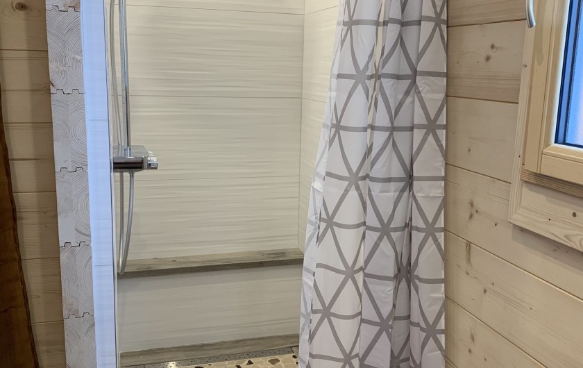 Location de vacances - Chalet à La Pesse - Douche à l'italienne