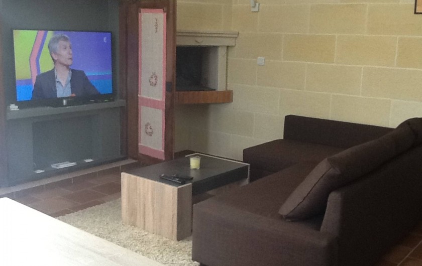 Location de vacances - Villa à Saint-Vivien-de-Médoc - Coin salon, TV grand écran