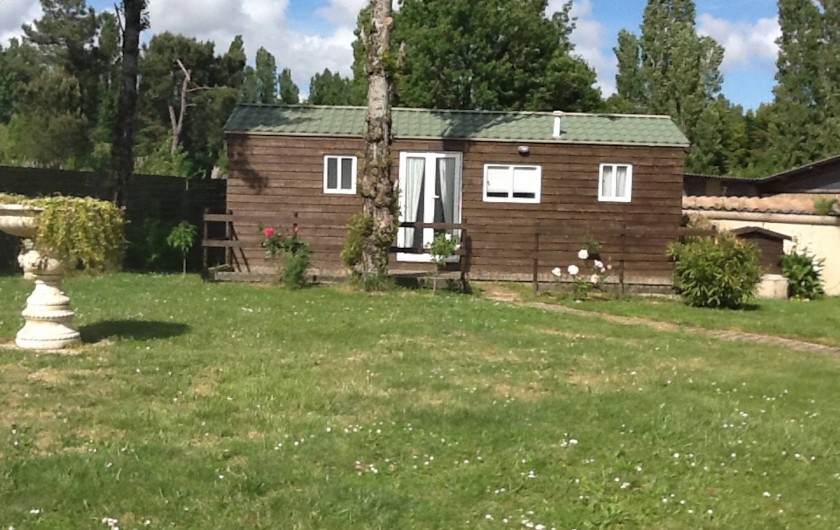 Location de vacances - Villa à Saint-Vivien-de-Médoc - Mobilhome proche de la maison  (possibilité  de couchages supplémentaires)