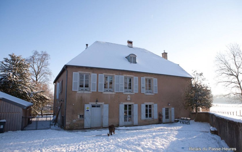 Location de vacances - Chambre d'hôtes à Cenans - Il arrive qu'il neige !