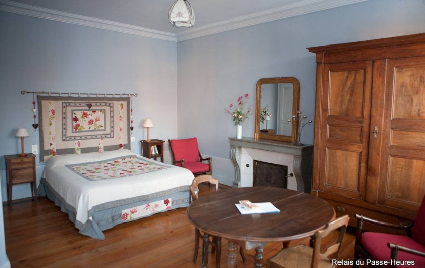 Location de vacances - Chambre d'hôtes à Cenans - Chambre de Marie