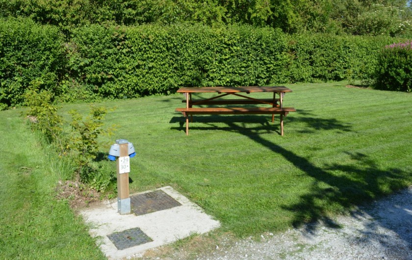 Location de vacances - Bungalow - Mobilhome à Aire-sur-la-Lys - Emplacement de camping pour tentes caravanes et camping car