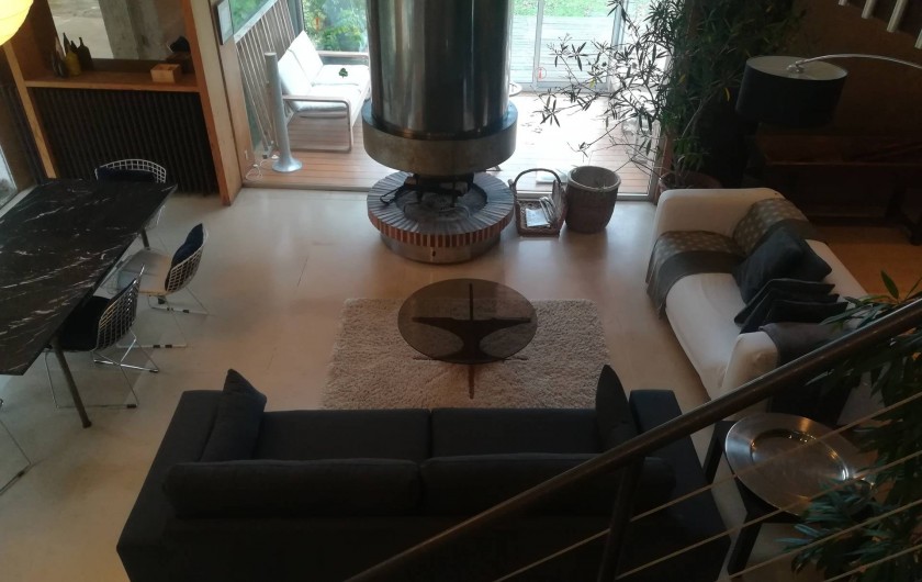 Location de vacances - Gîte à Saint-Georges-sur-Baulche - Séjour, vue plongeante de la mezzanine