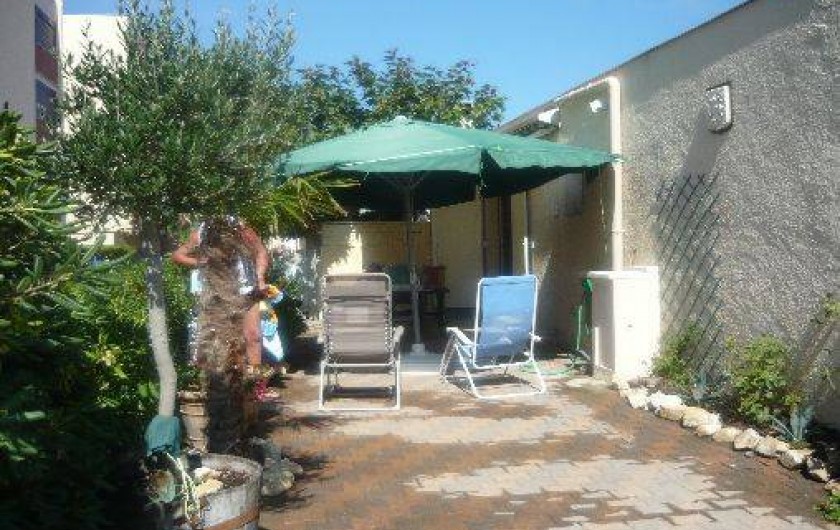 Location de vacances - Maison - Villa à Port-la-Nouvelle - cours arborée